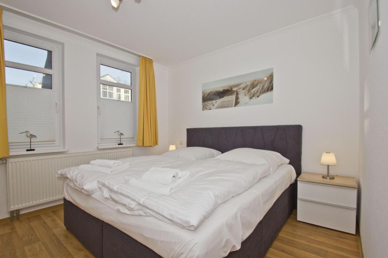 Mit Meerblick Und Balkon, Gratis Nutzung Vom Ahoi Erlebnisbad Und Sauna In Sellin - Meeresblick Fewo 33 Goehren (Ruegen) Exterior foto